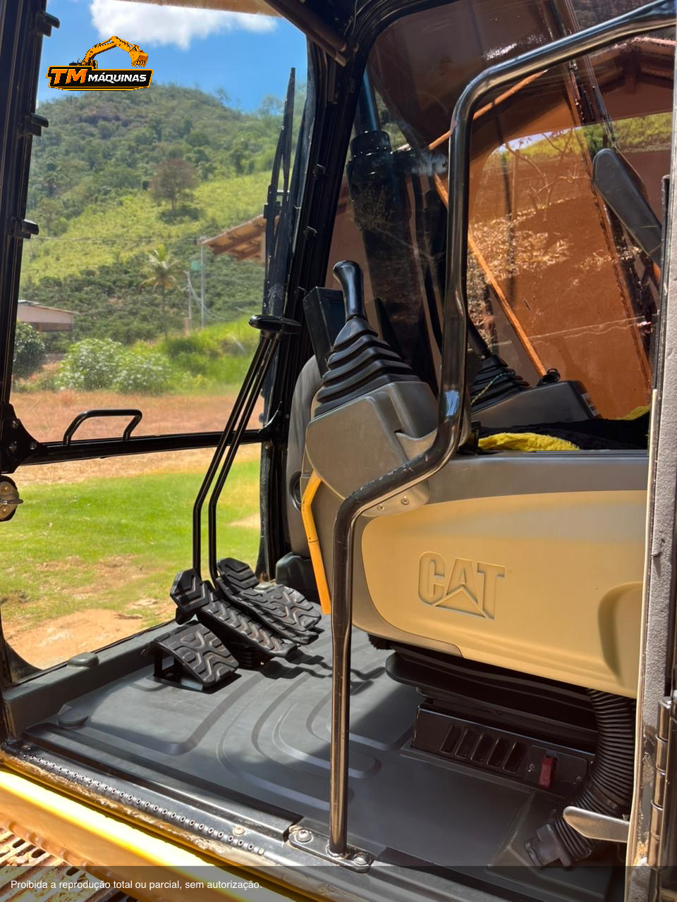 Caterpillar thumbnail 9