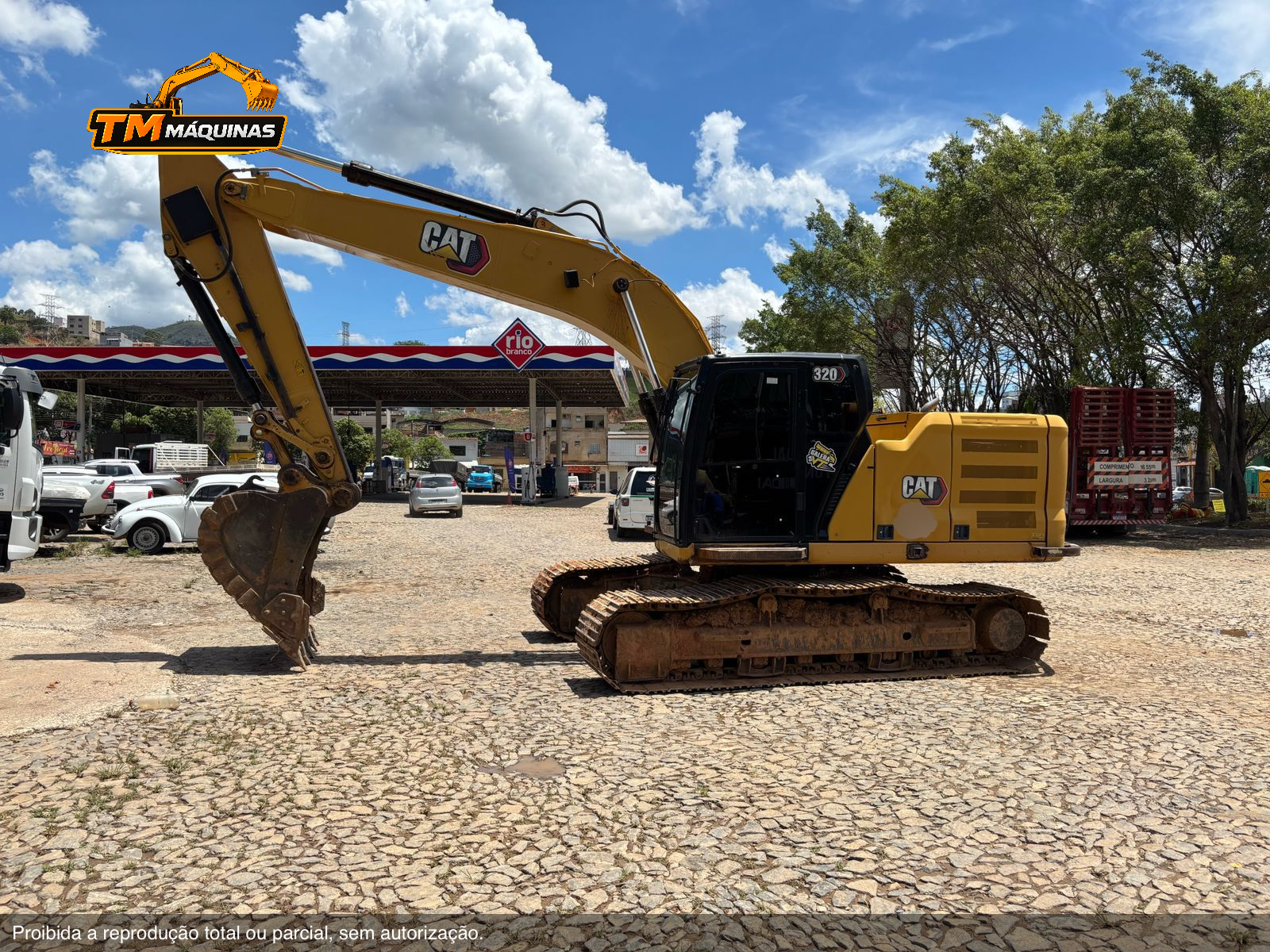 Caterpillar thumbnail 2