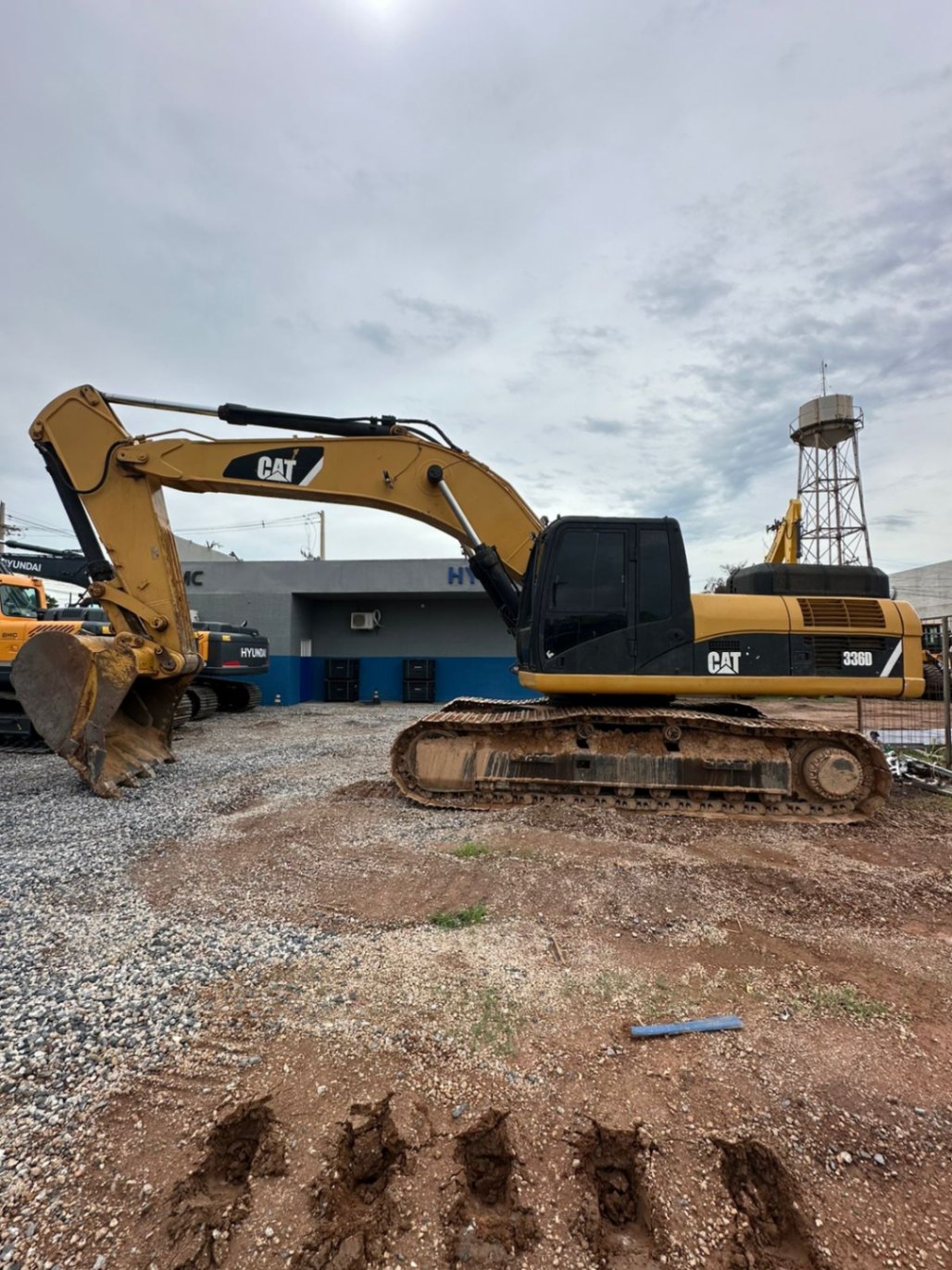 Foto de Caterpillar 336D 2017 - Usada à venda Cuiabá MT | Tião Máquinas